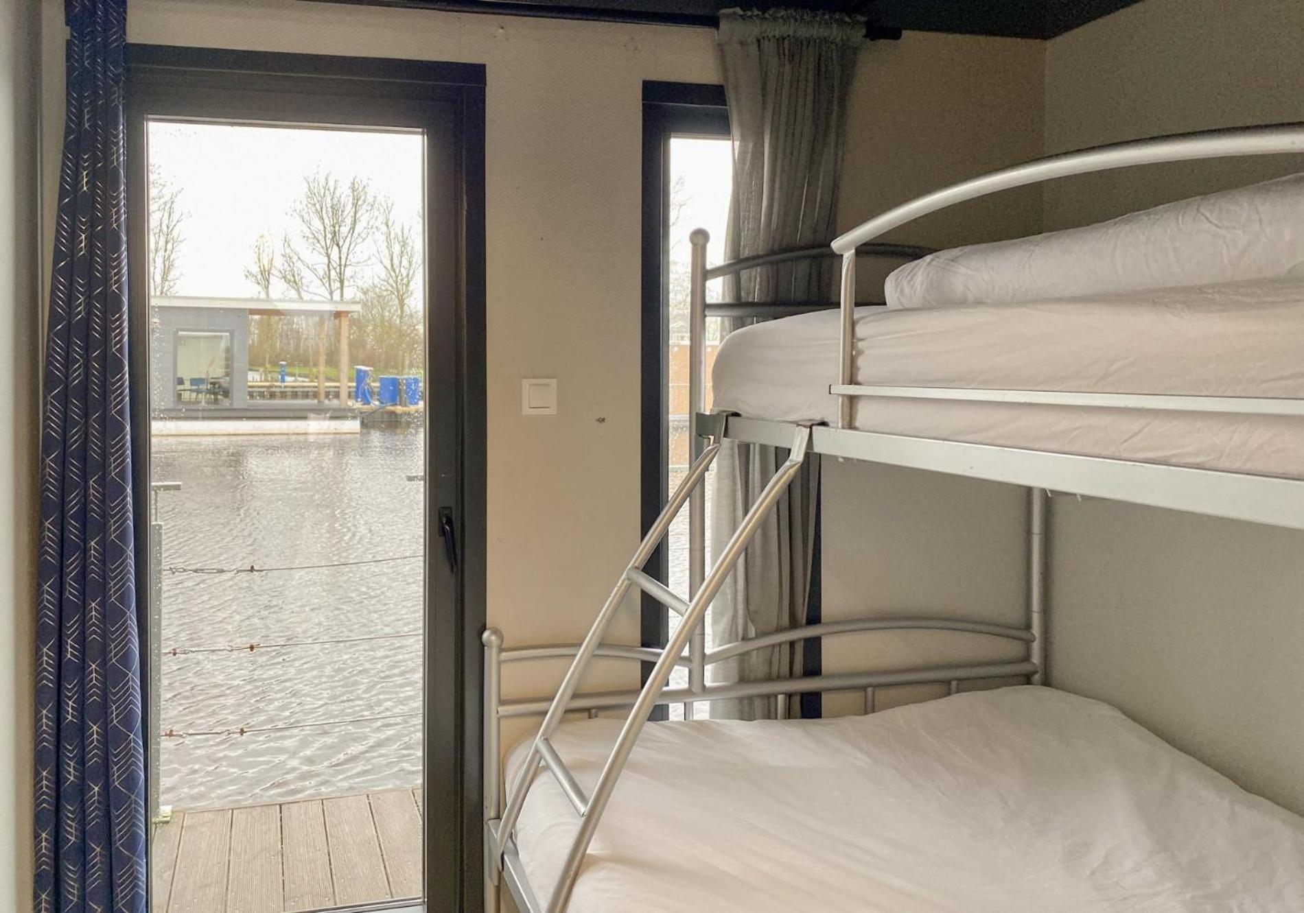 Houseboat Blue Sneekermeer Offingawier Eksteriør billede